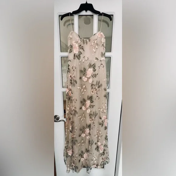 Jenny Yoo Floral Dress in Enchanted Floral Soft Blush - Picture 6 of 9